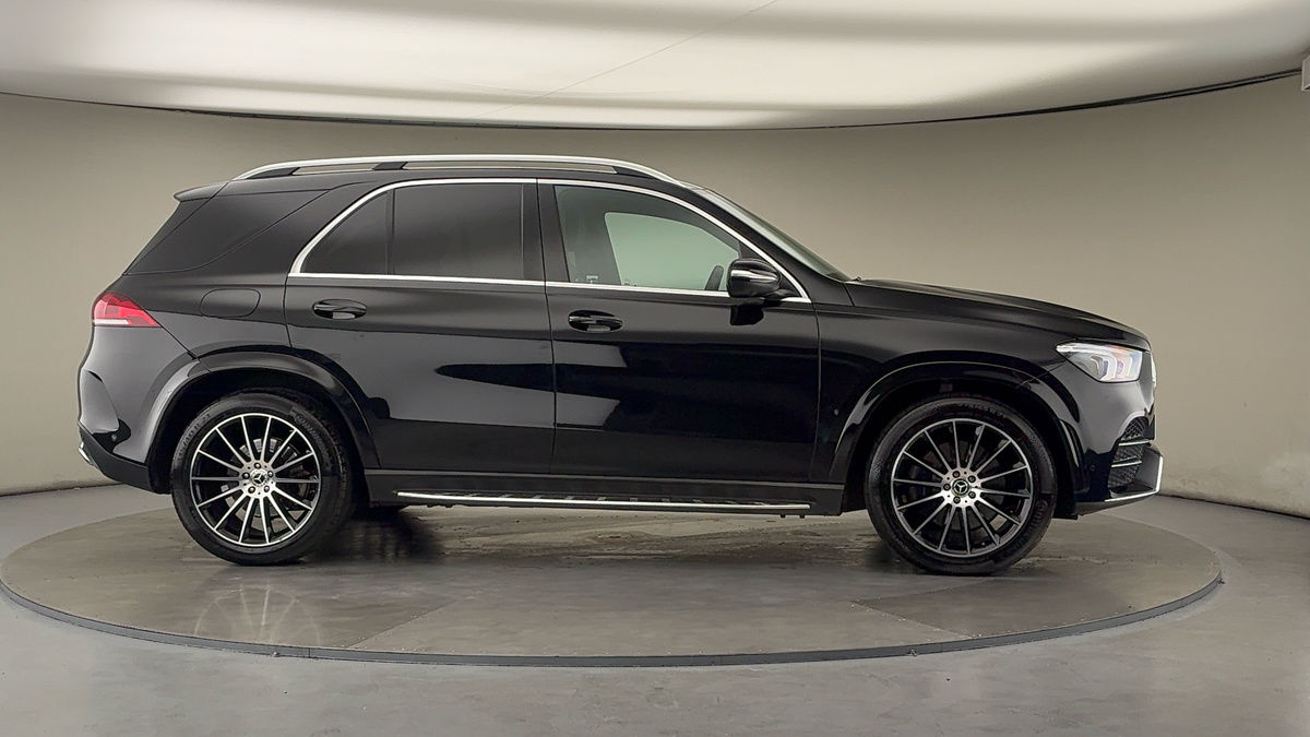 More views of Mercedes-Benz GLE