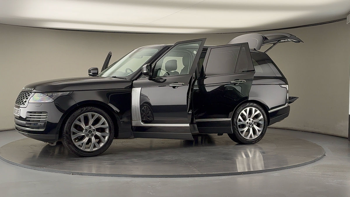 More views of Land Rover Range Rover