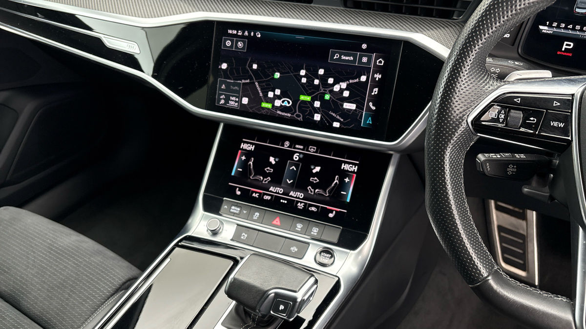 Audi A6 Saloon Image 18