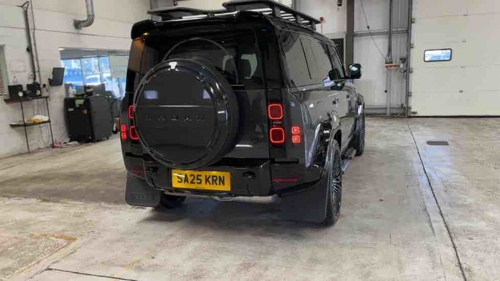 More views of Land Rover Defender 110