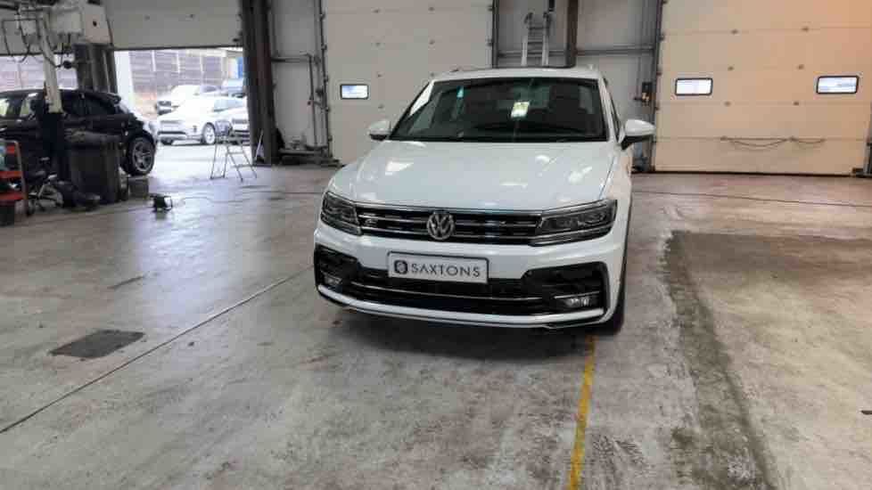 More views of Volkswagen Tiguan