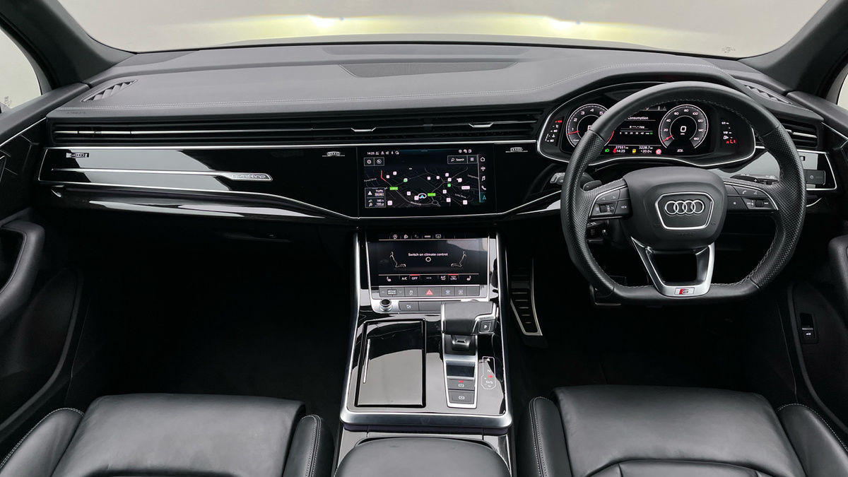Audi Q7 Image 12