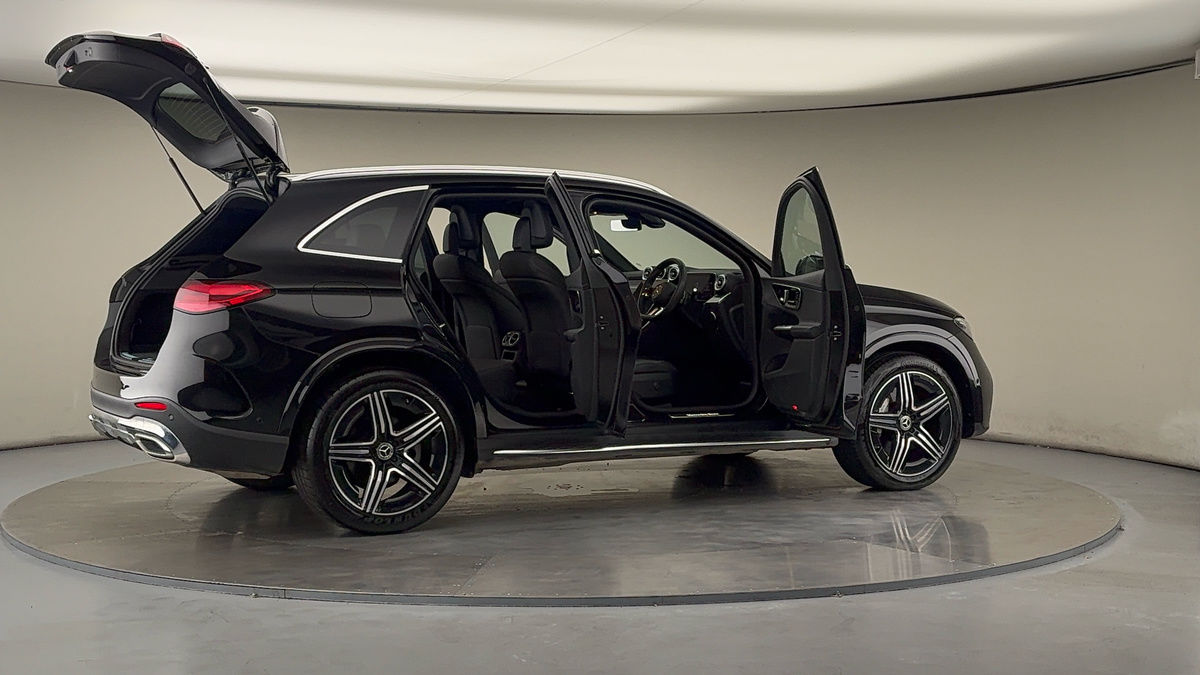 More views of Mercedes-Benz GLC