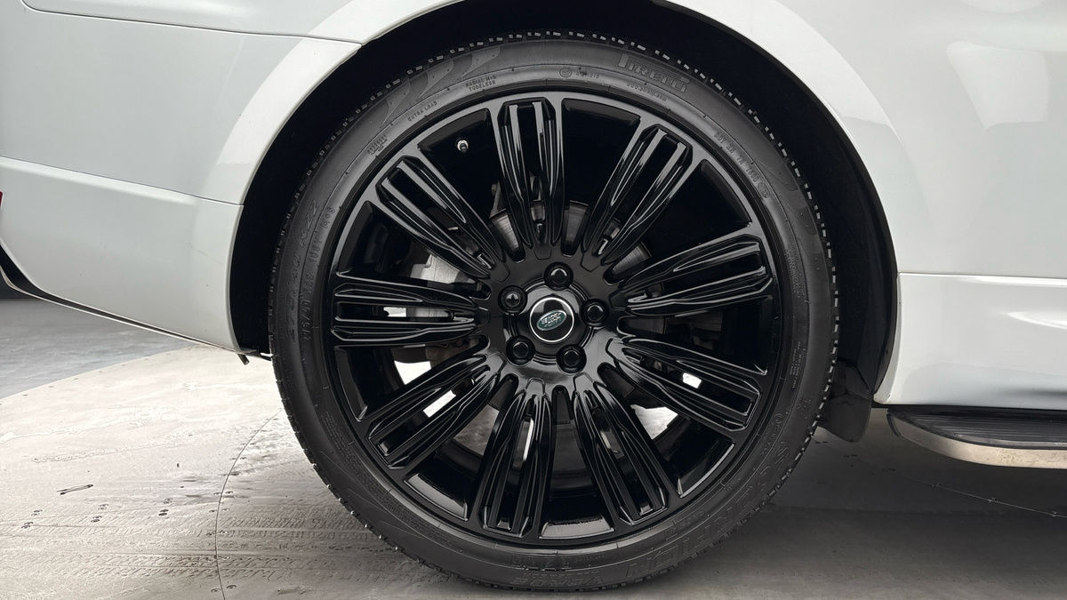 Land Rover Range Rover Sport Image 10