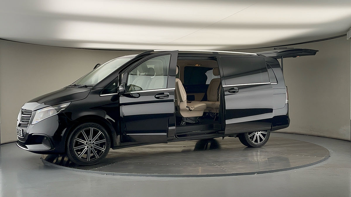 More views of Mercedes-Benz V Class