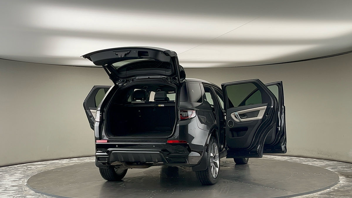 More views of Land Rover Discovery Sport