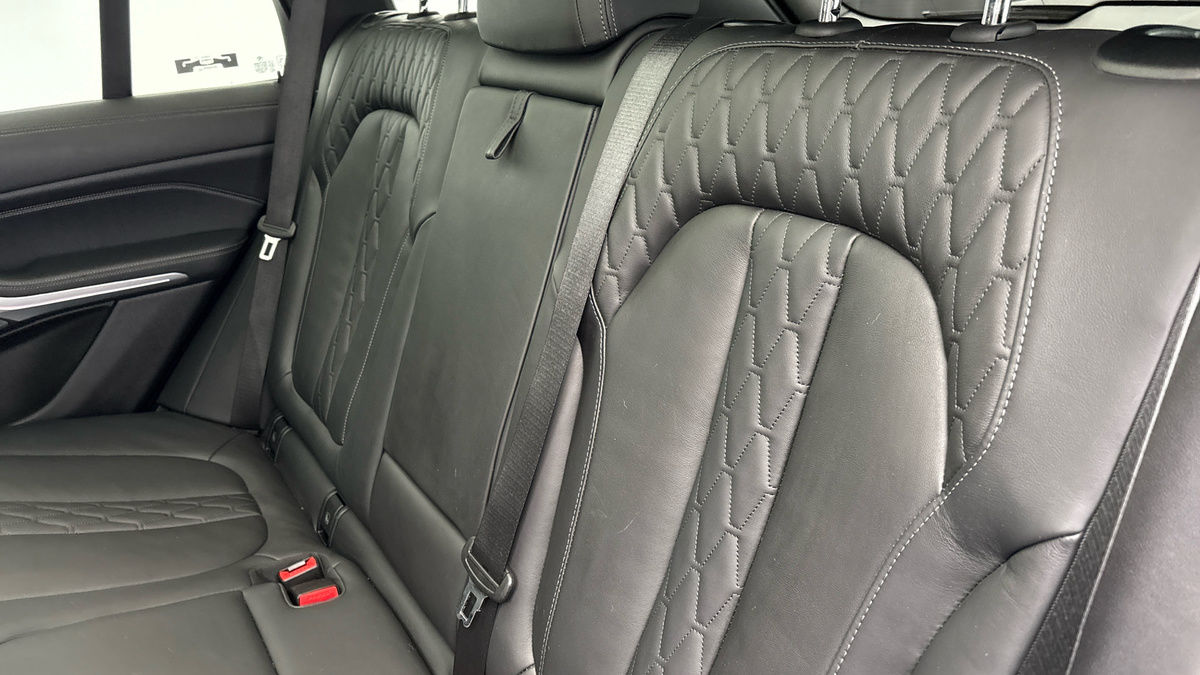 BMW X5 Image 8