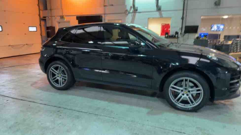More views of Porsche Macan