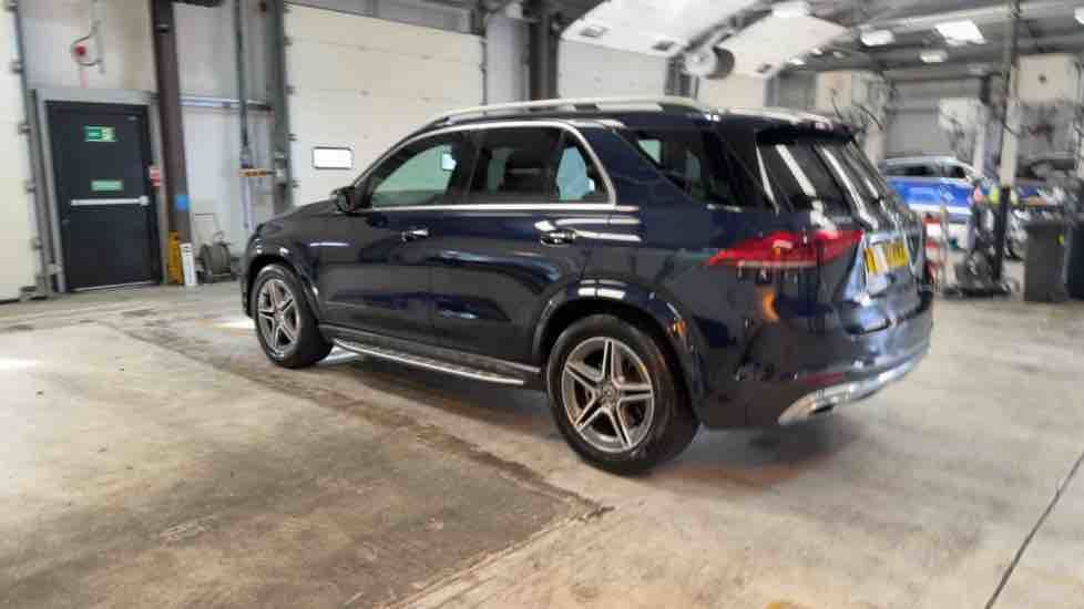 More views of Mercedes-Benz GLE