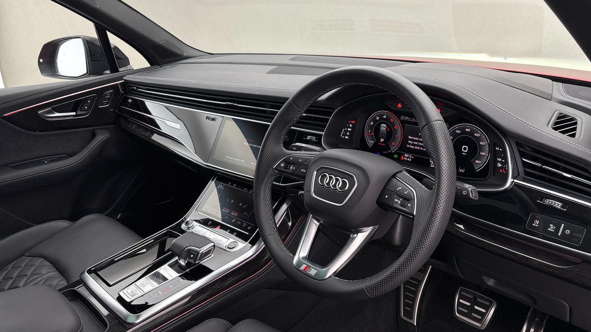 Audi Q7 Image 5