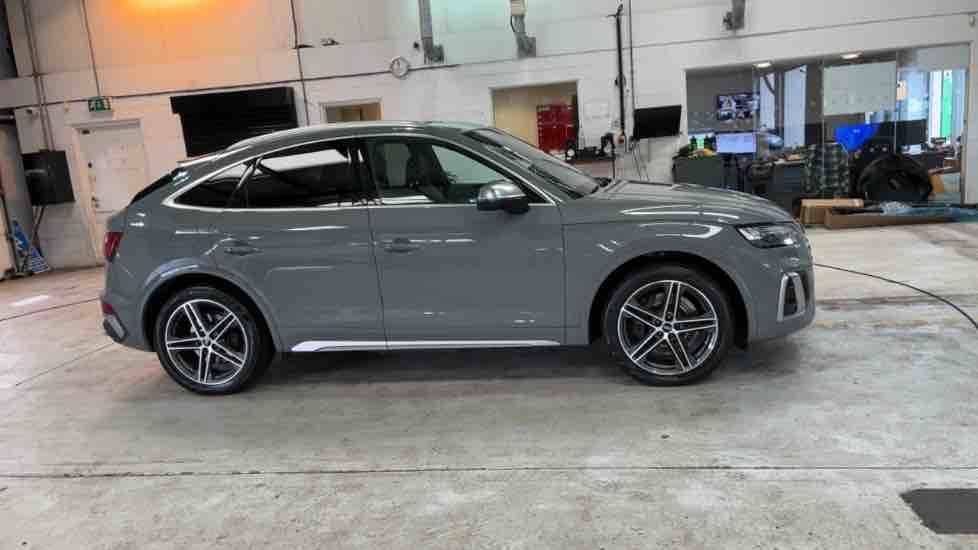 More views of Audi SQ5