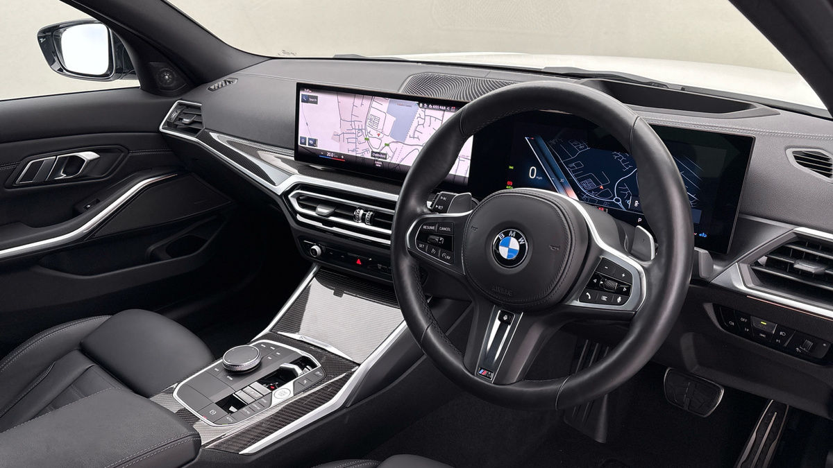 BMW 3 Series Image 5