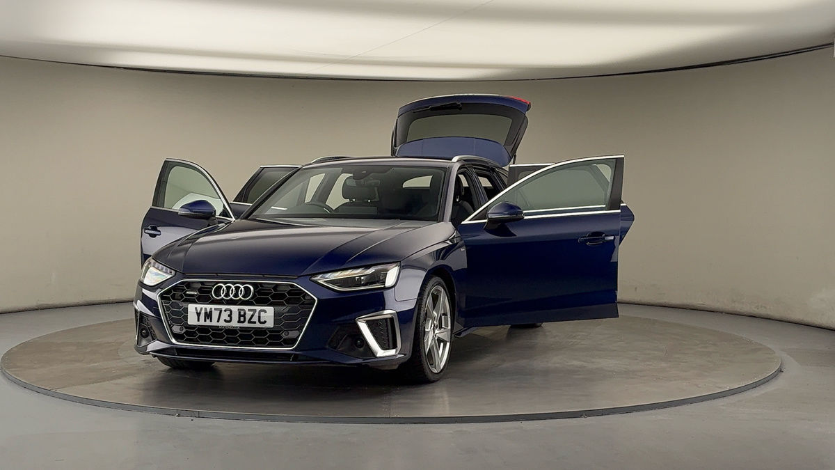 More views of Audi A4 Avant