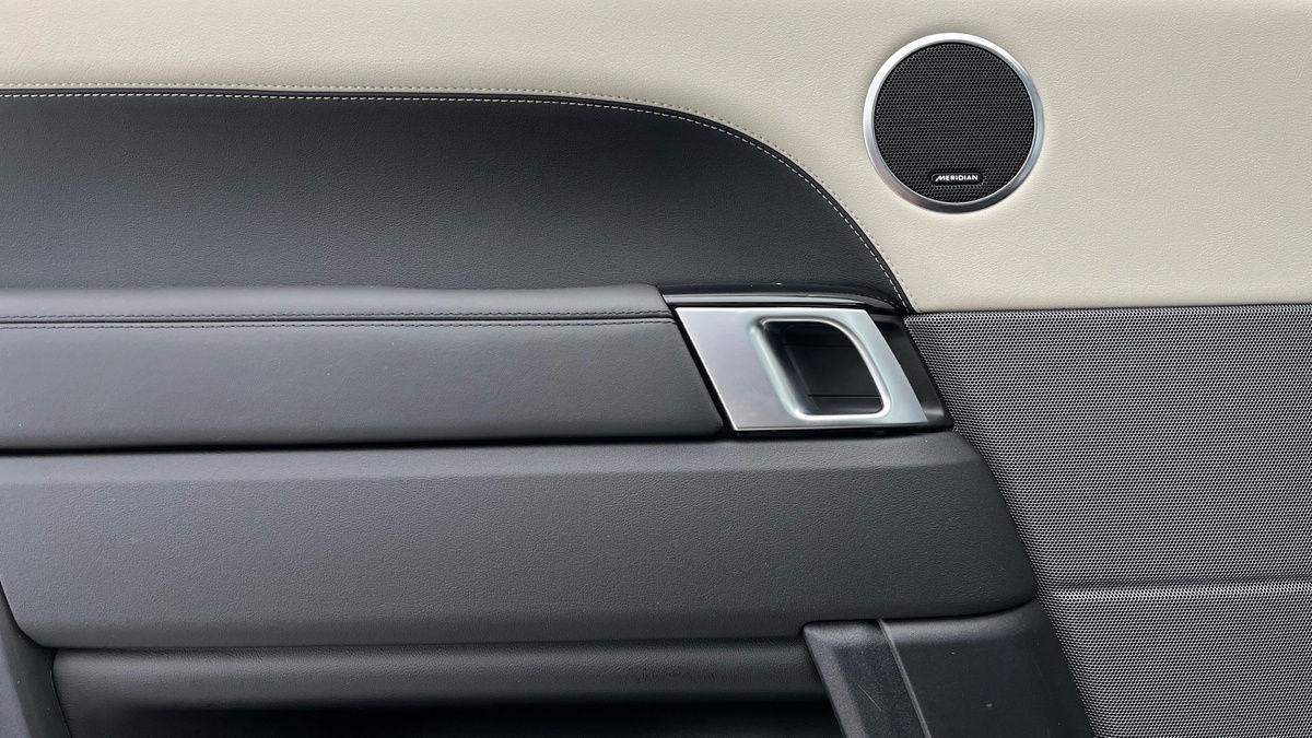 Land Rover Range Rover Sport Image 19