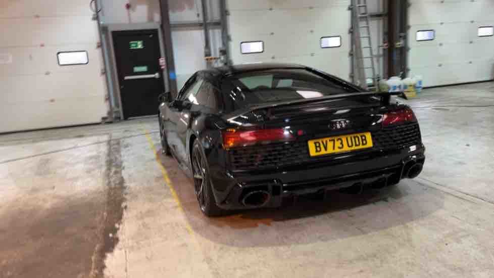 More views of Audi R8