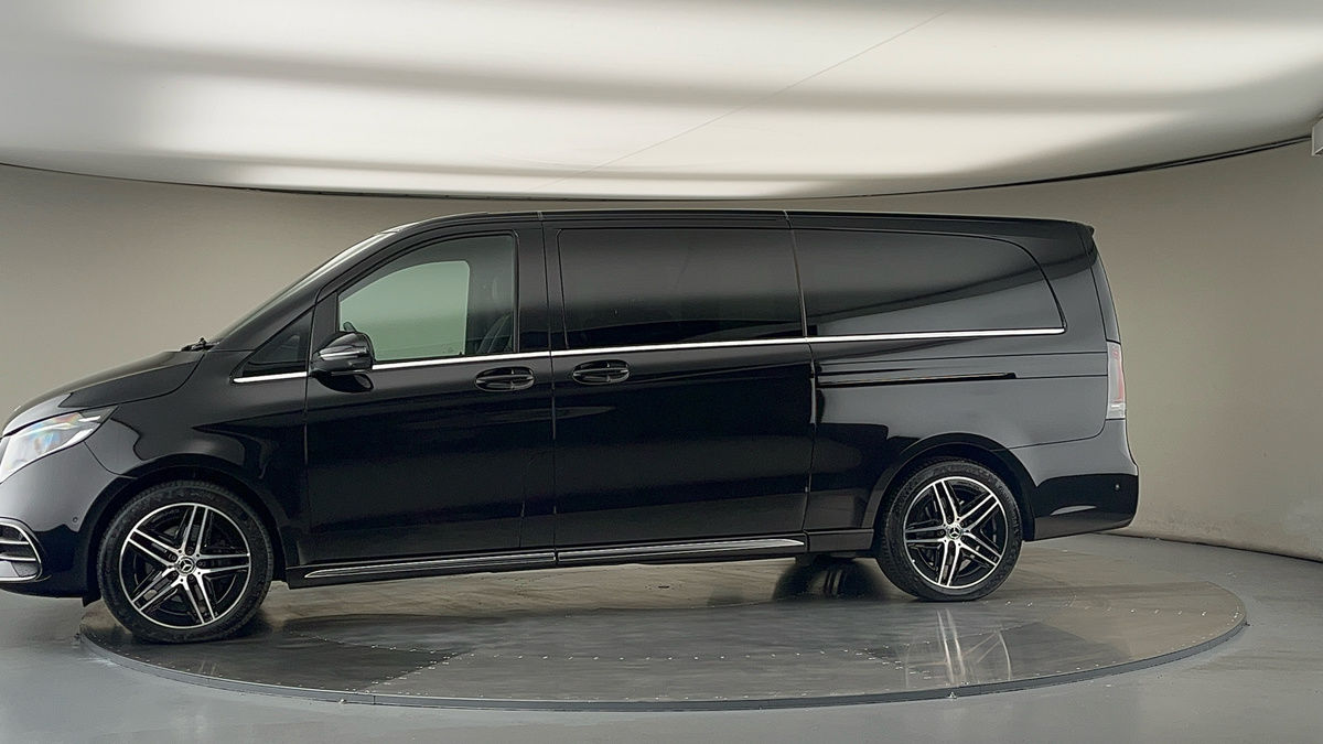 More views of Mercedes-Benz V Class