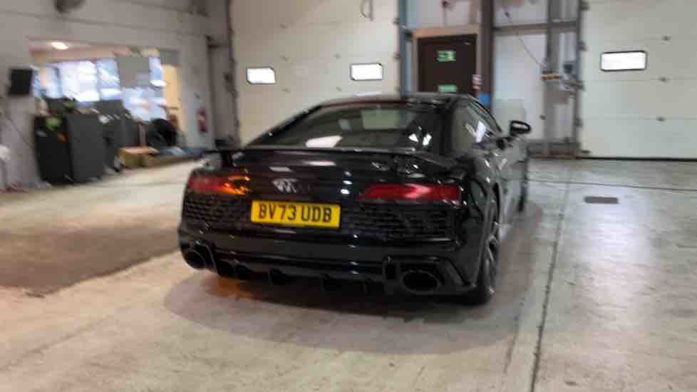 More views of Audi R8
