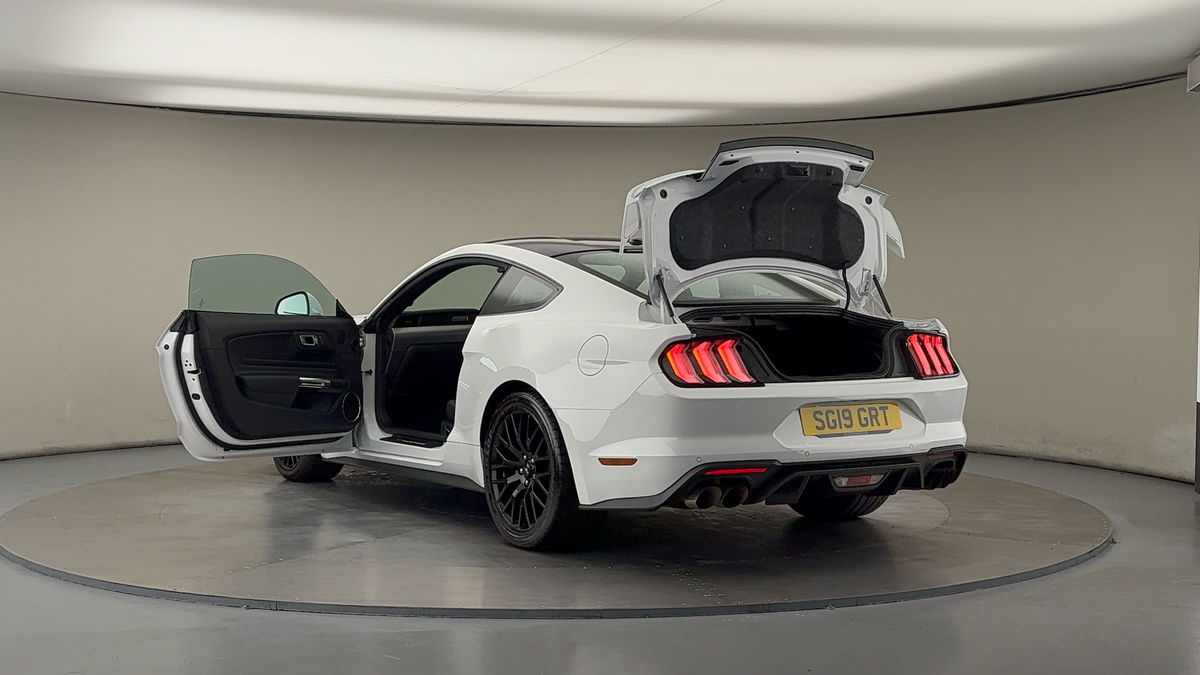 Ford Mustang Image 23