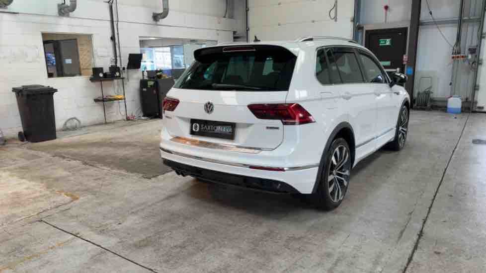 More views of Volkswagen Tiguan