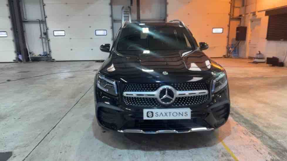 More views of Mercedes-Benz GLB