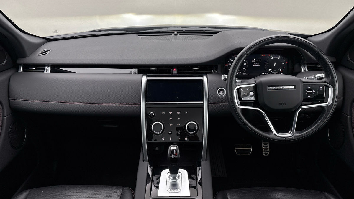 Land Rover Discovery Sport Image 12
