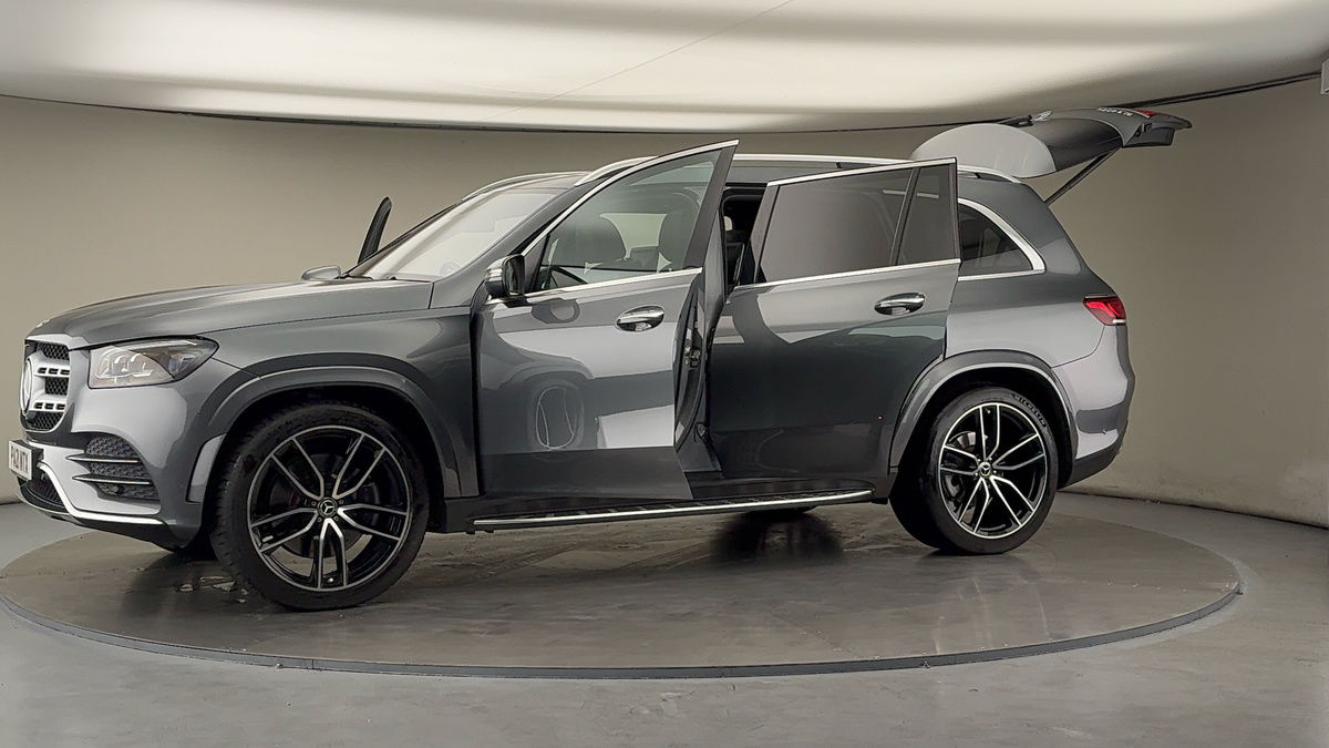More views of Mercedes-Benz GLS