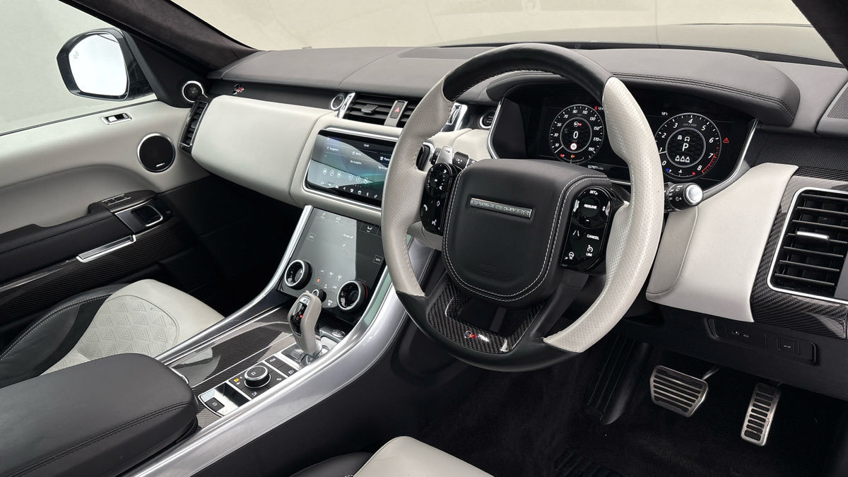 Land Rover Range Rover Sport Image 5
