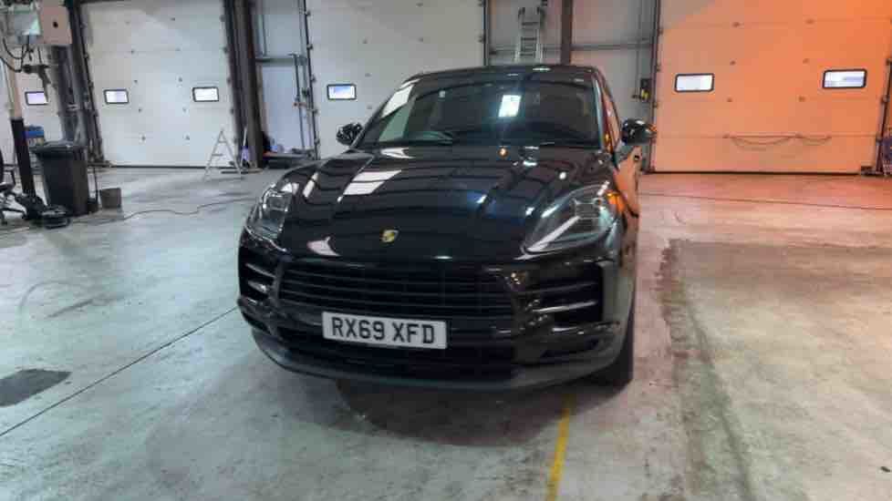 More views of Porsche Macan