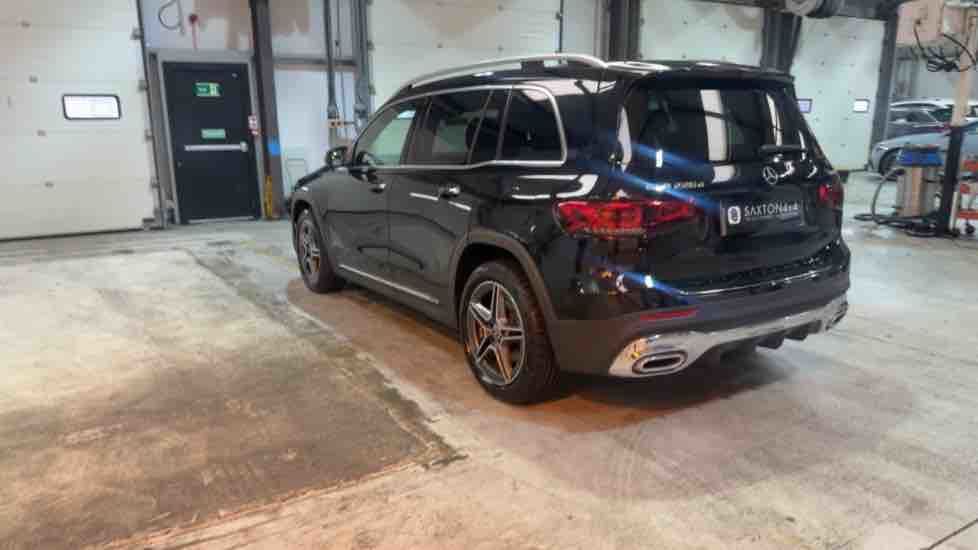 More views of Mercedes-Benz GLB