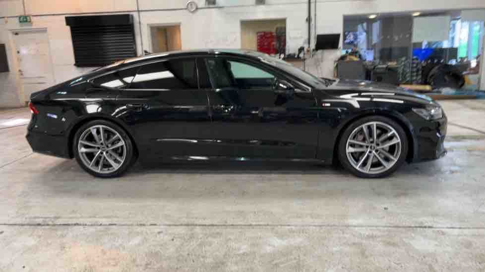 More views of Audi A7