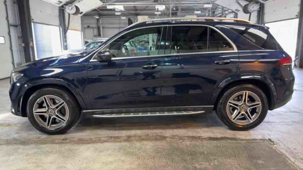 More views of Mercedes-Benz GLE