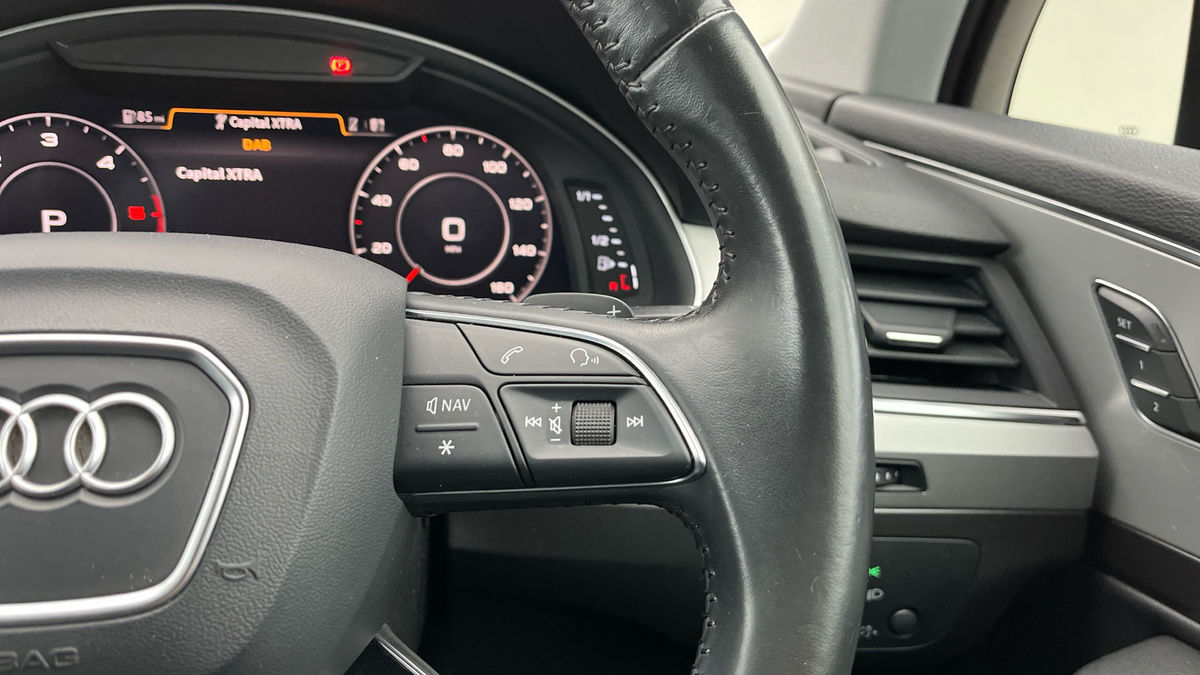 Audi Q7 Image 14