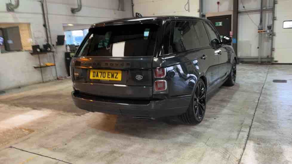 More views of Land Rover Range Rover