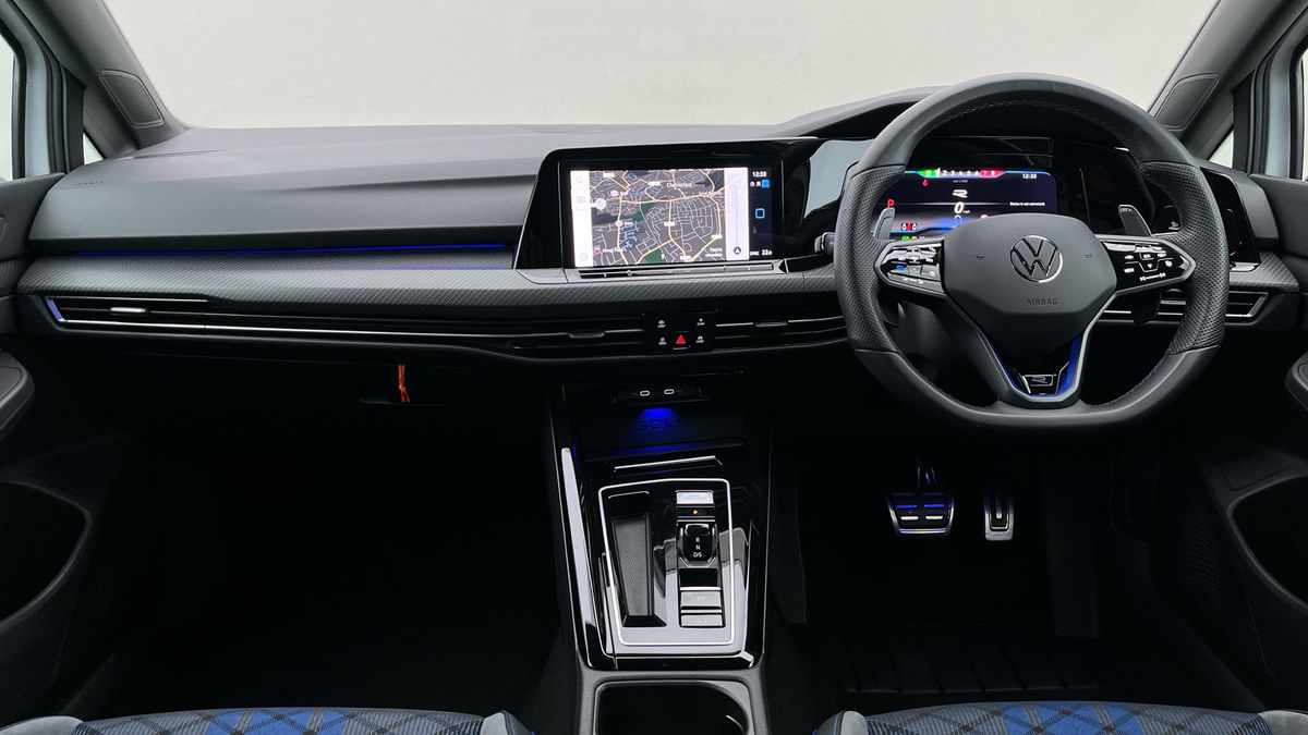 Volkswagen Golf Image 12
