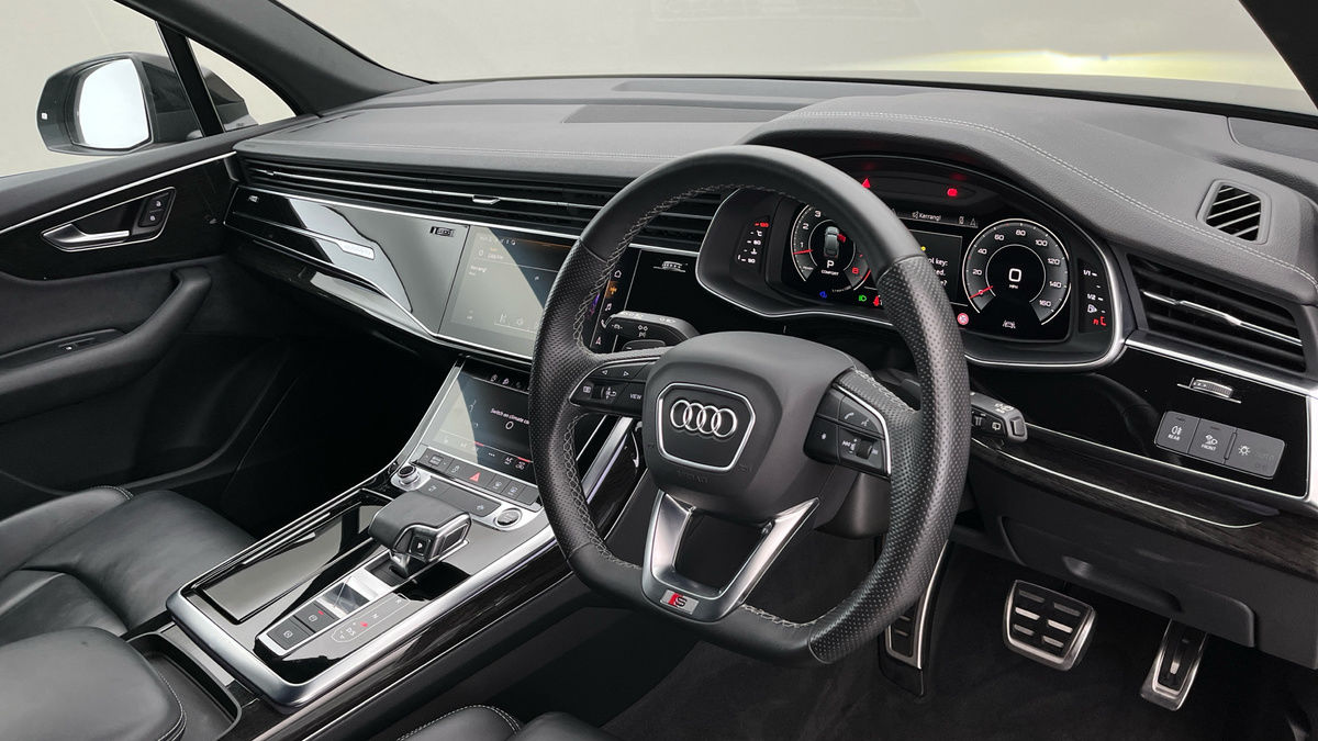 Audi Q7 Image 5