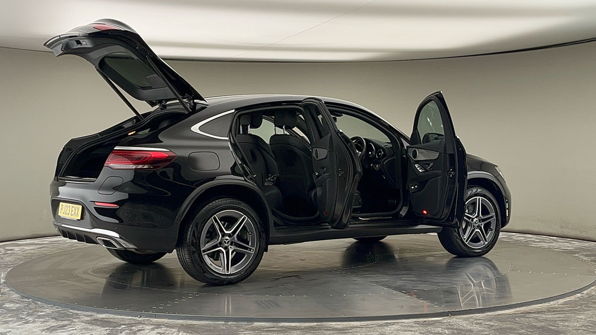 More views of Mercedes-Benz GLC