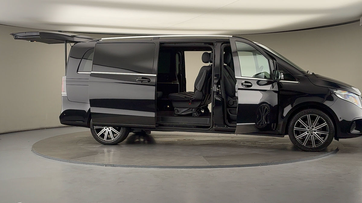 More views of Mercedes-Benz V Class