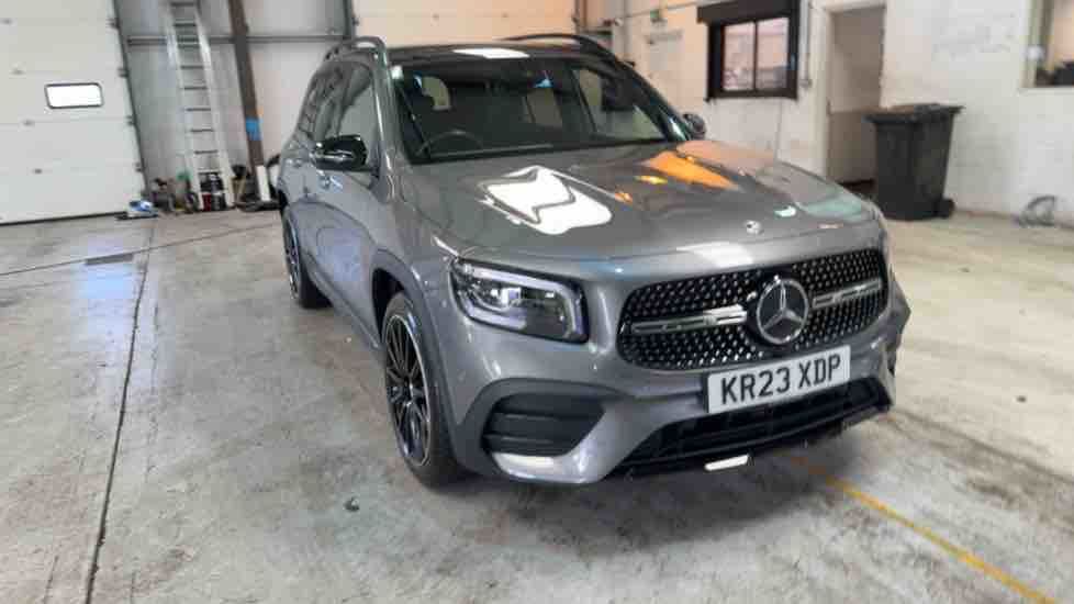 More views of Mercedes-Benz GLB