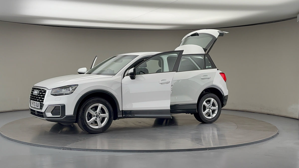 More views of Audi Q2