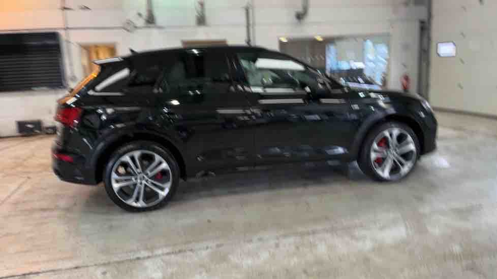 More views of Audi Q5