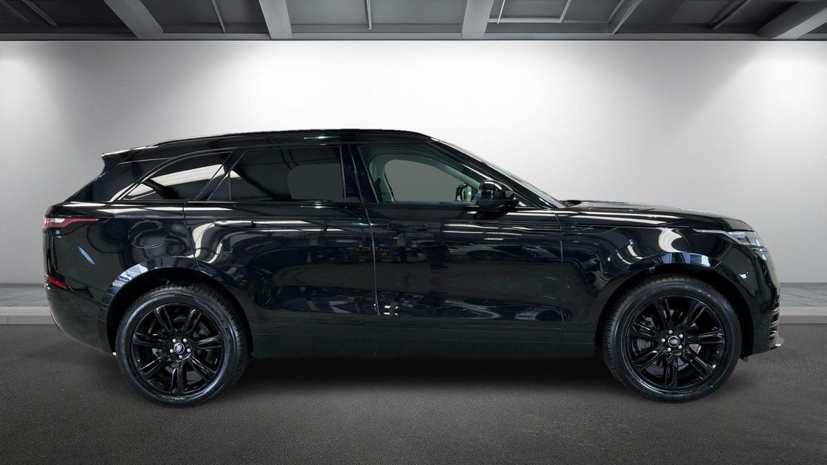 Land Rover Range Rover Velar Image 16