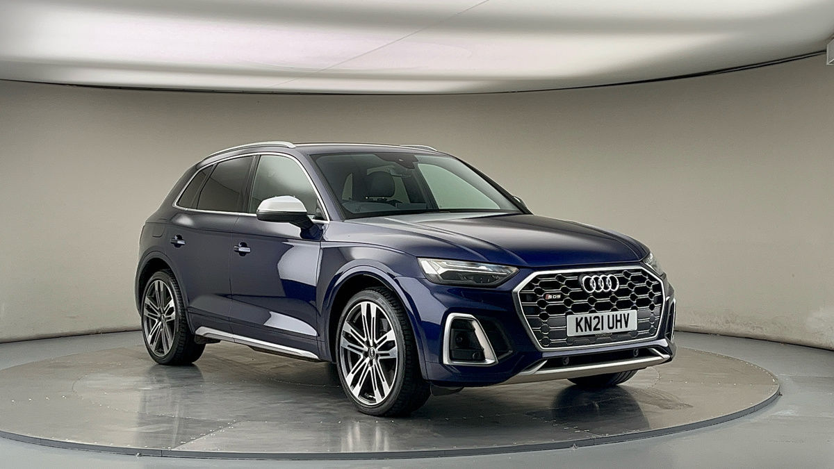 Audi SQ5 Sticky Header Image