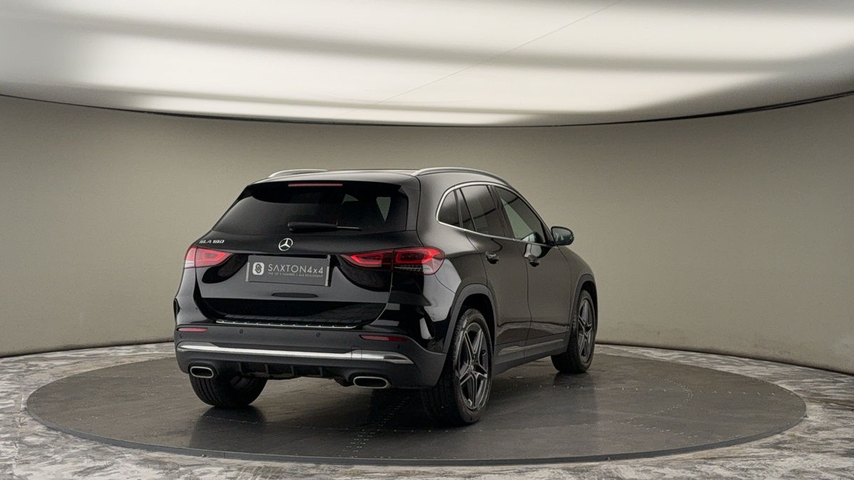 More views of Mercedes-Benz GLA