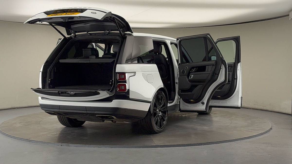 More views of Land Rover Range Rover