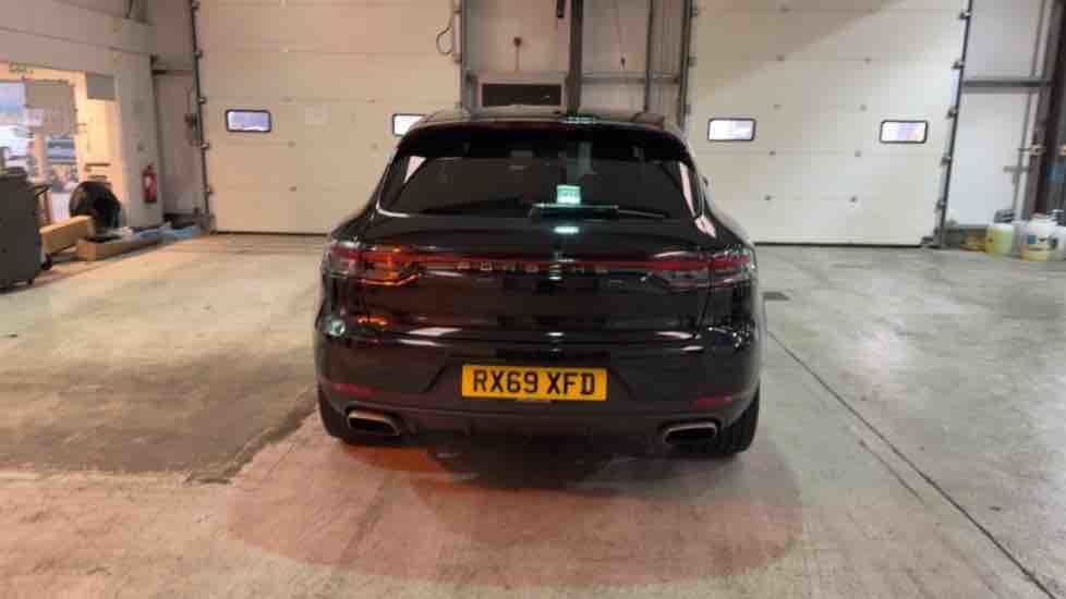 More views of Porsche Macan