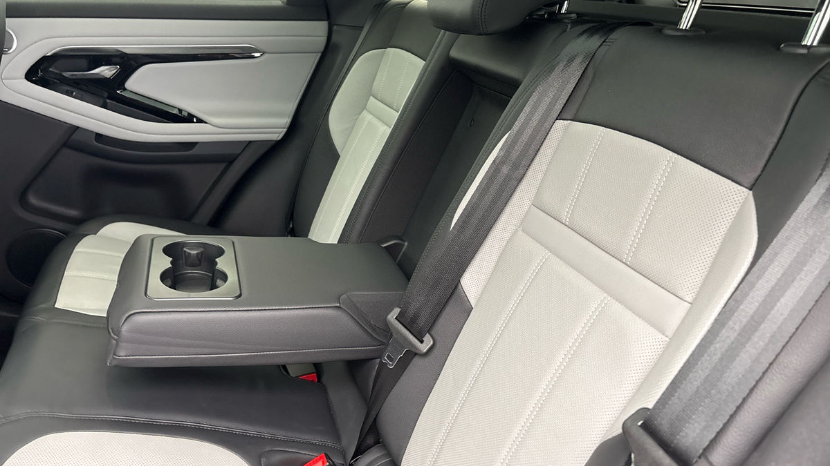 Land Rover Range Rover Evoque Image 9