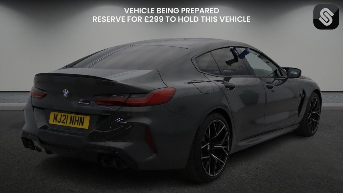 BMW M8 Image 4