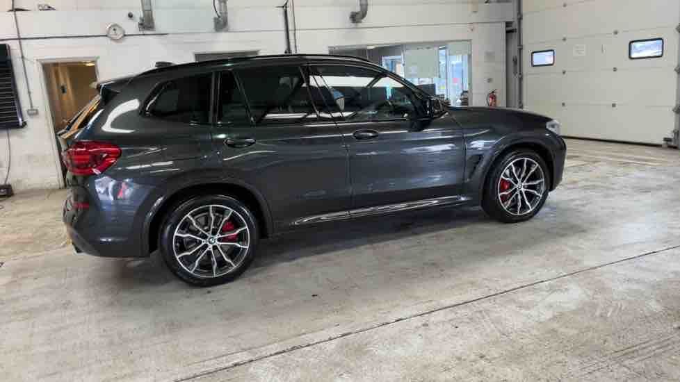 More views of BMW X3