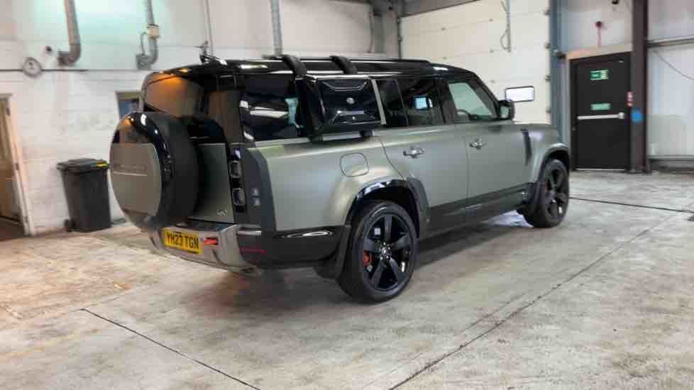 More views of Land Rover Defender 130