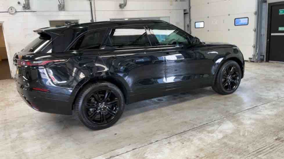 More views of Land Rover Range Rover Velar